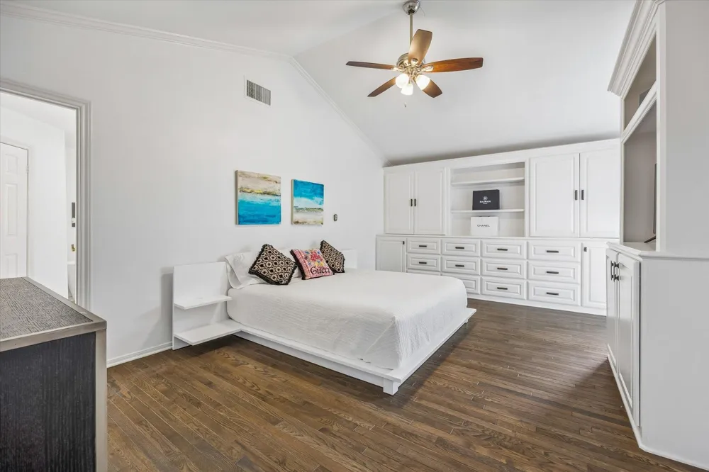 1112 Nantucket Drive #A Houston, TX 77057