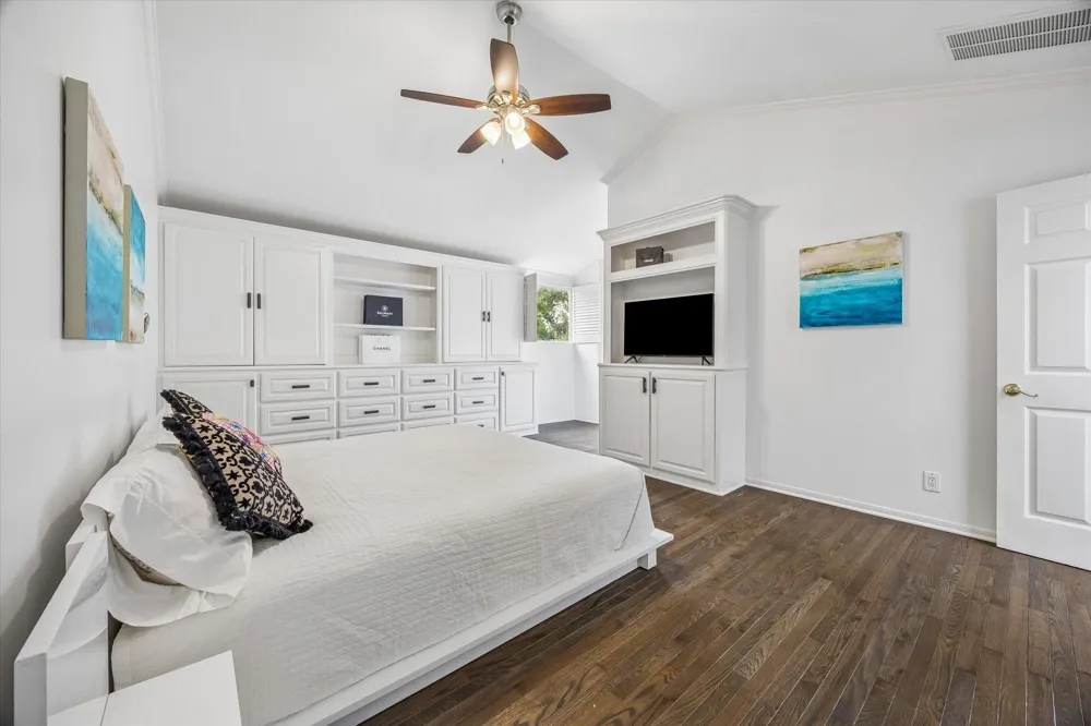 1112 Nantucket Drive #A Houston, TX 77057