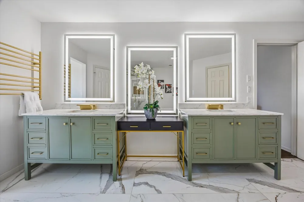 1112 Nantucket Drive #A Houston, TX 77057