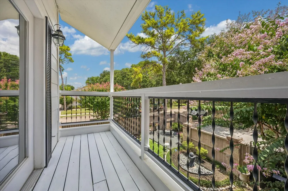 1112 Nantucket Drive #A Houston, TX 77057