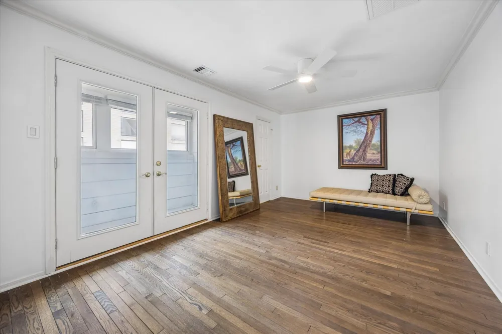 1112 Nantucket Drive #A Houston, TX 77057
