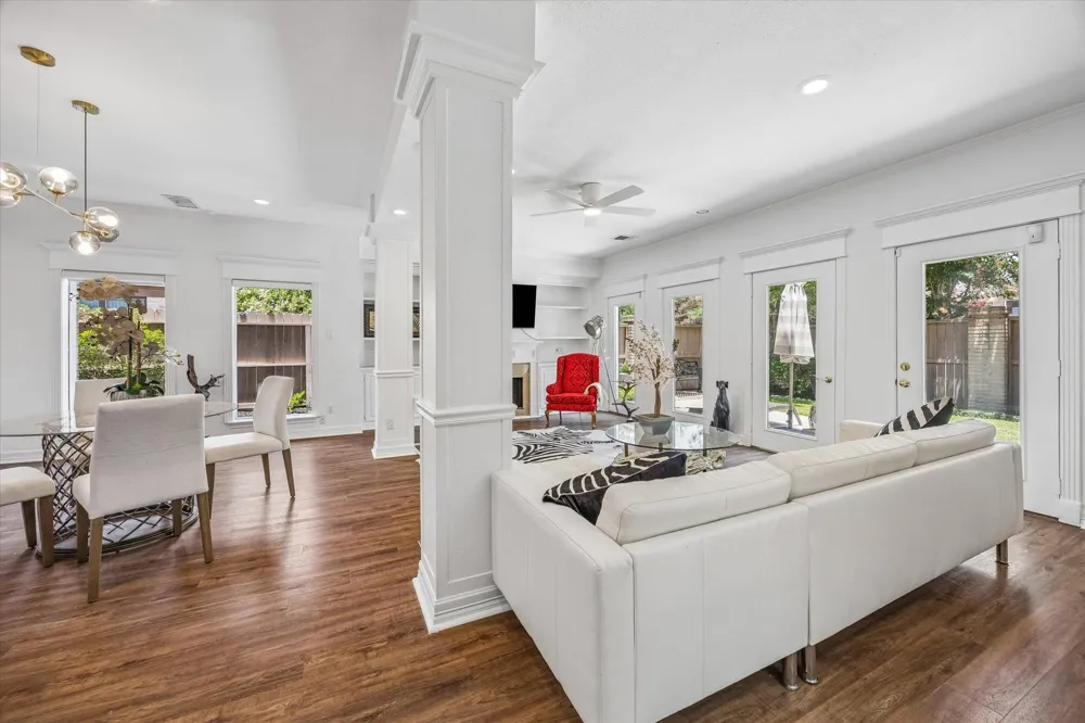 1112 Nantucket Drive #A Houston, TX 77057