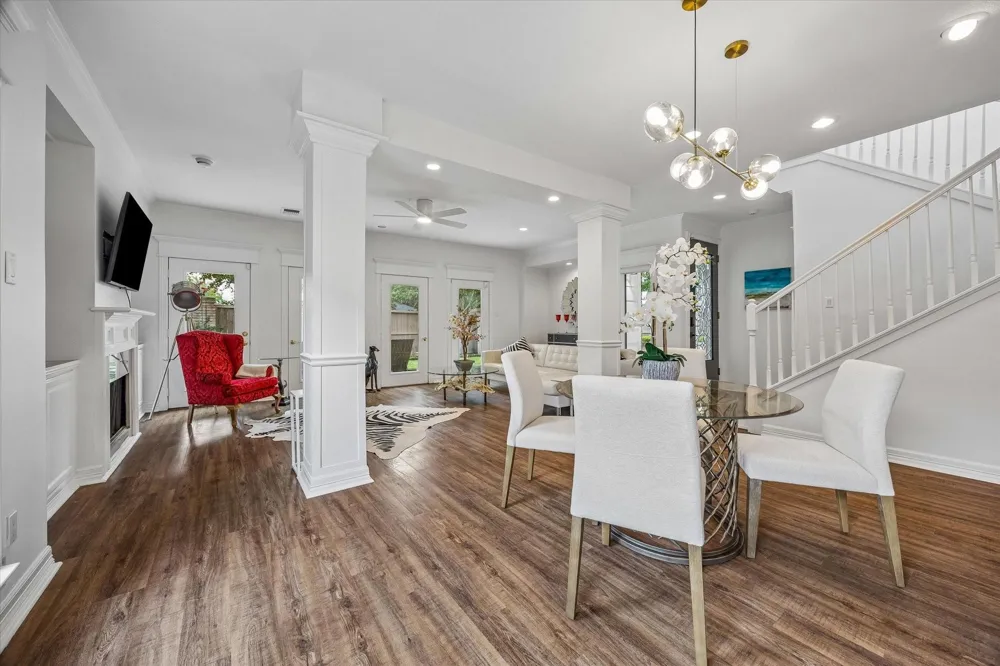 1112 Nantucket Drive #A Houston, TX 77057