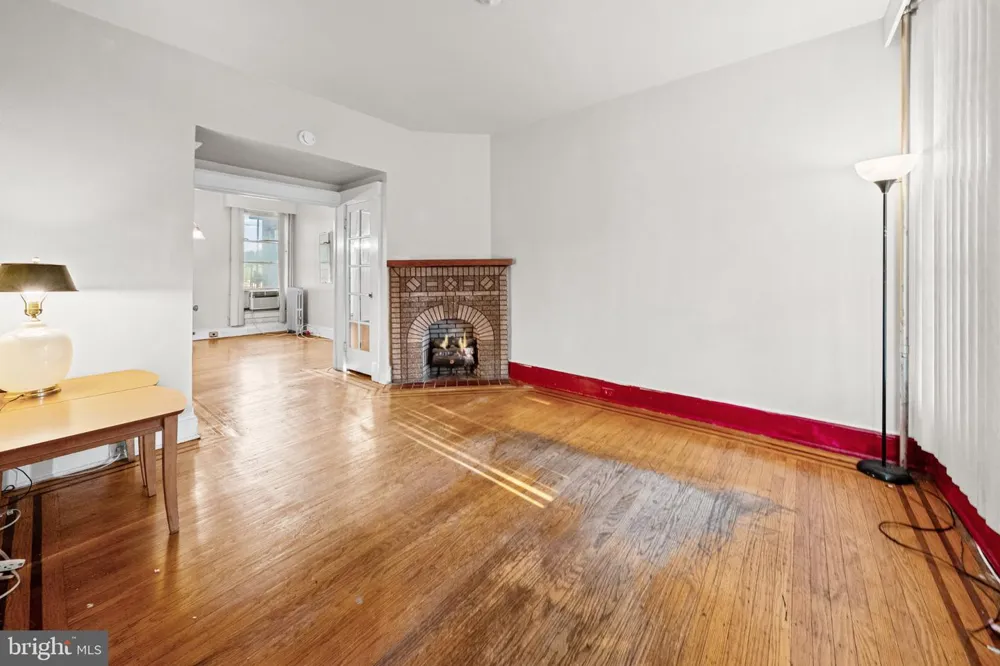 830 WHITMORE AVENUE Baltimore, MD 21216