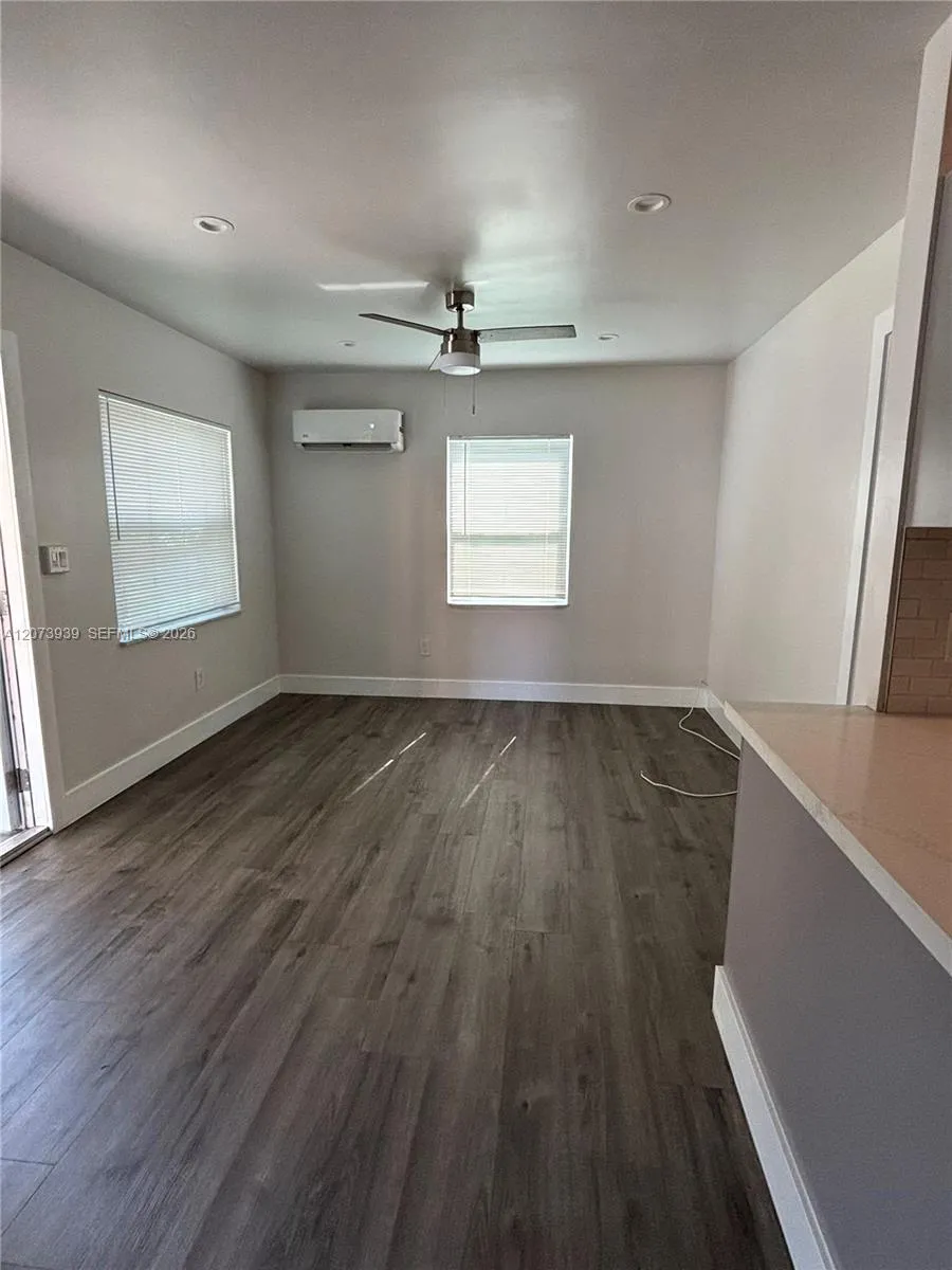 1133 NE 16th Pl #0 Fort Lauderdale, FL 33305