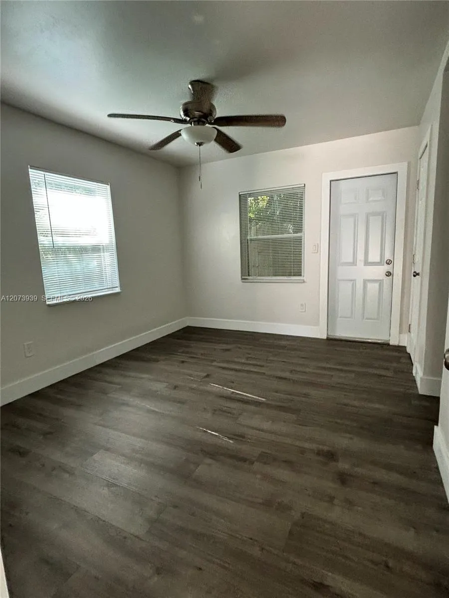 1133 NE 16th Pl #0 Fort Lauderdale, FL 33305