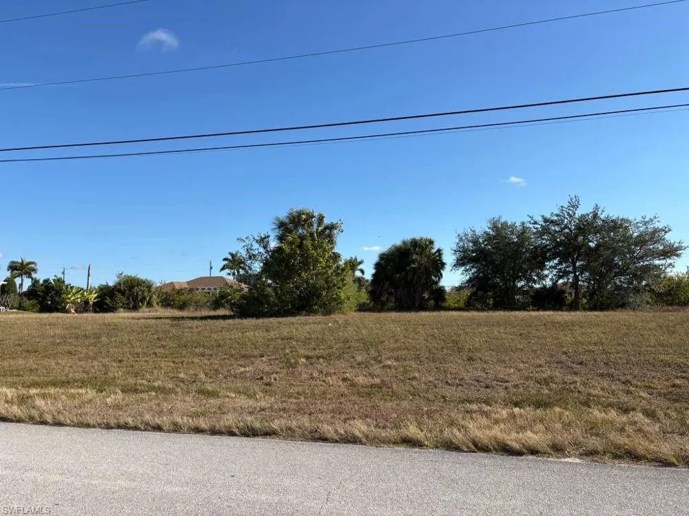 1203 NW 9th Place Cape Coral, FL 33993