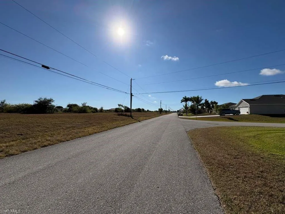 1203 NW 9th Place Cape Coral, FL 33993
