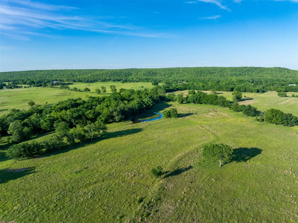 4 McNally Flats Road Eufaula, OK 74432
