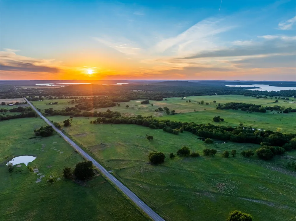 4 McNally Flats Road Eufaula, OK 74432