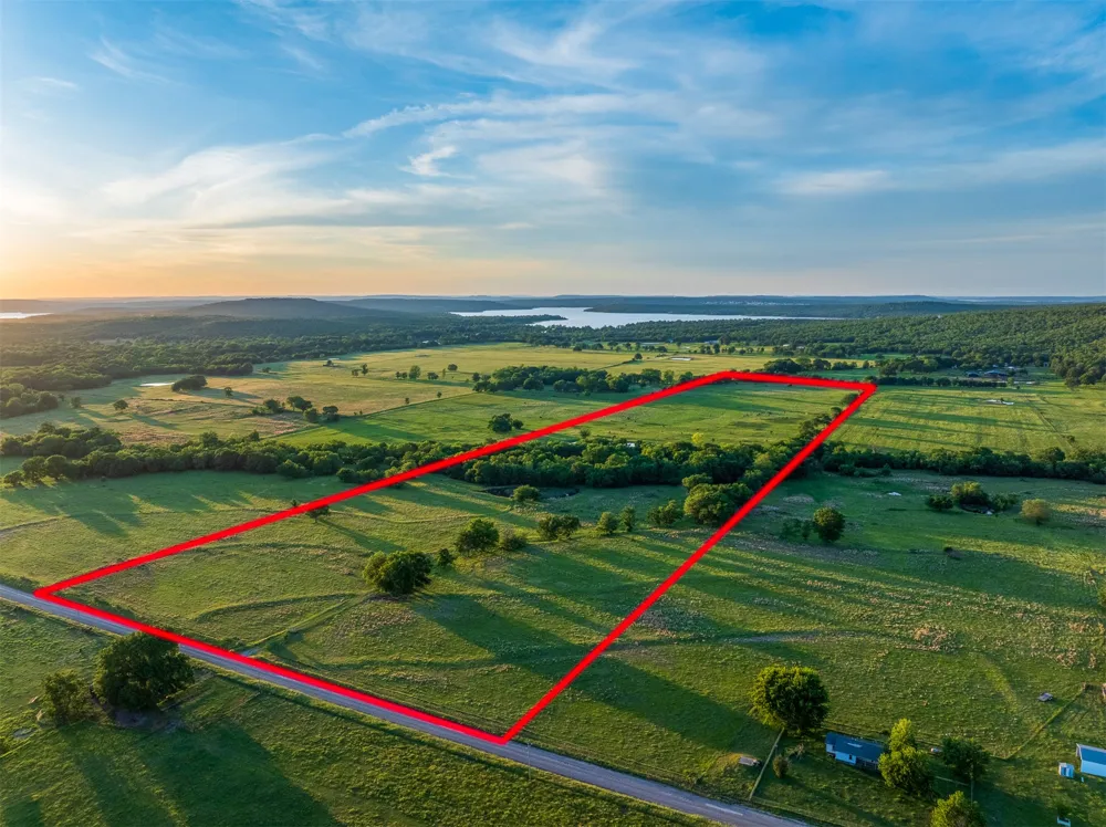 4 McNally Flats Road Eufaula, OK 74432