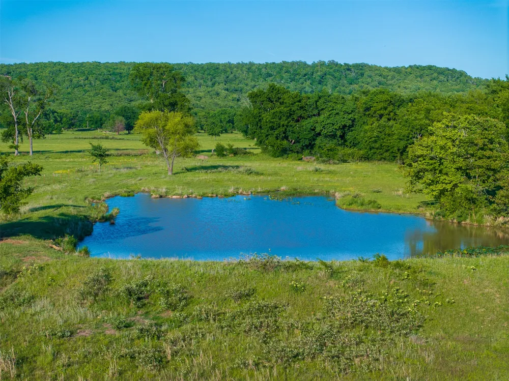 4 McNally Flats Road Eufaula, OK 74432