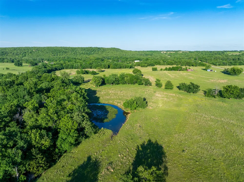 4 McNally Flats Road Eufaula, OK 74432