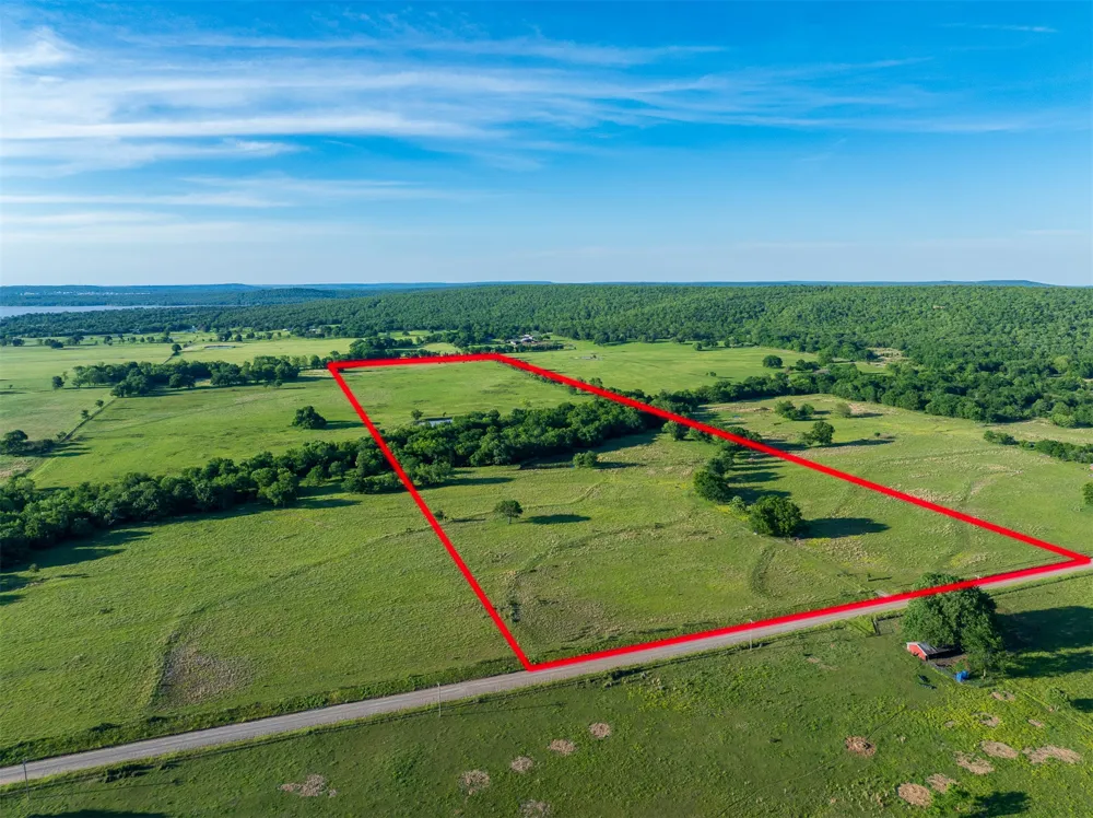 4 McNally Flats Road Eufaula, OK 74432