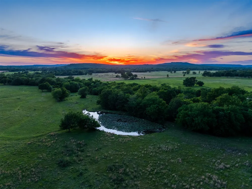 4 McNally Flats Road Eufaula, OK 74432