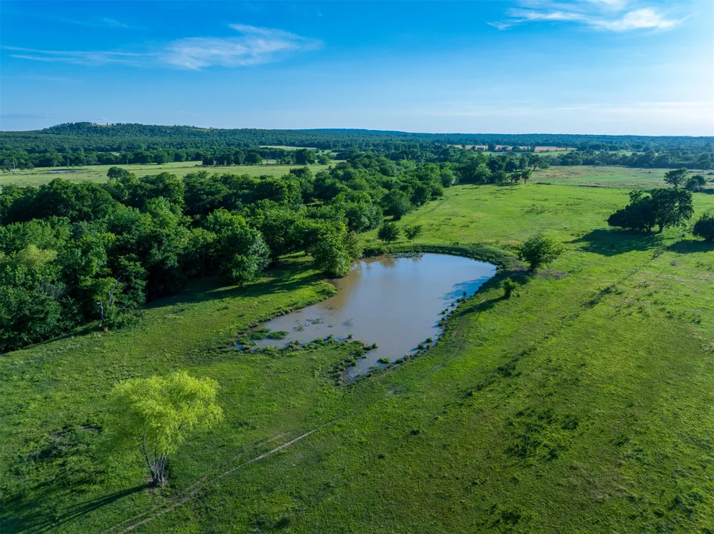 4 McNally Flats Road Eufaula, OK 74432