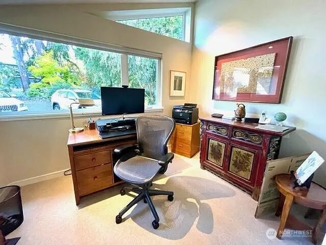 10191 NE Beach Crest Drive Bainbridge Island, WA 98110