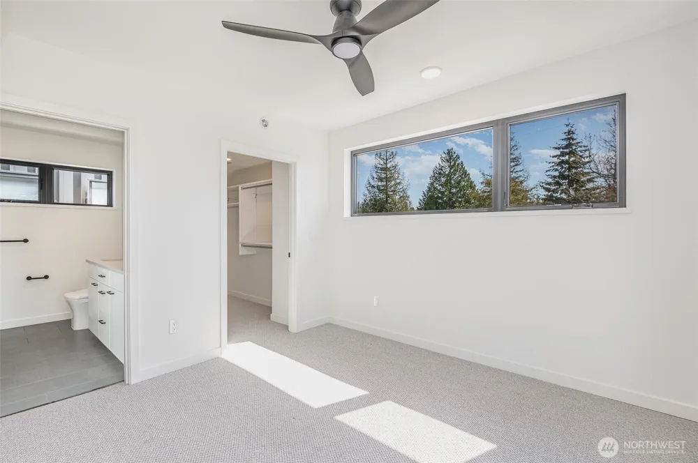 4214 SW 100th Street Seattle, WA 98126