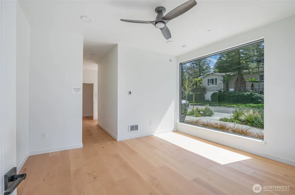 4214 SW 100th Street Seattle, WA 98126