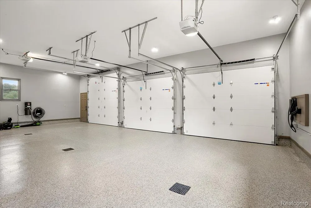 3233 Winegar Road Perry Township, MI 48872