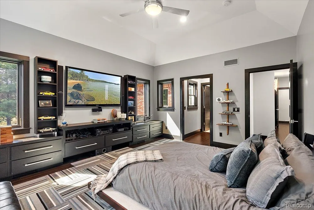 3233 Winegar Road Perry Township, MI 48872