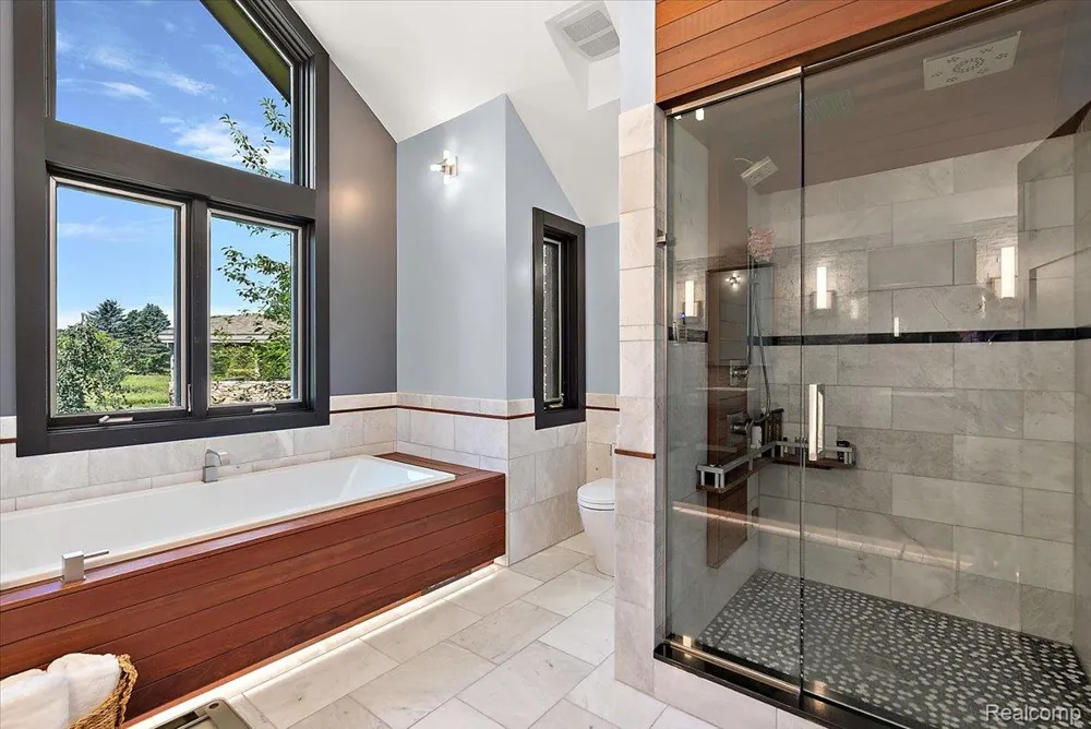 3233 Winegar Road Perry Township, MI 48872