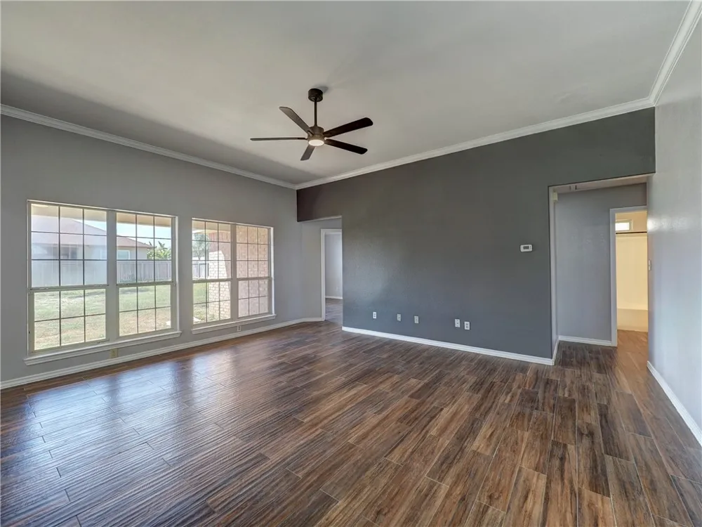 13905 Laffite Dr Corpus Christi, TX 78418