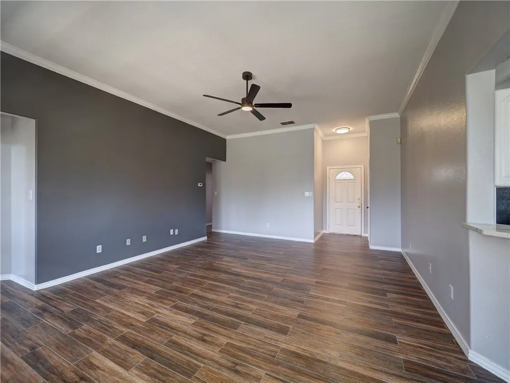 13905 Laffite Dr Corpus Christi, TX 78418