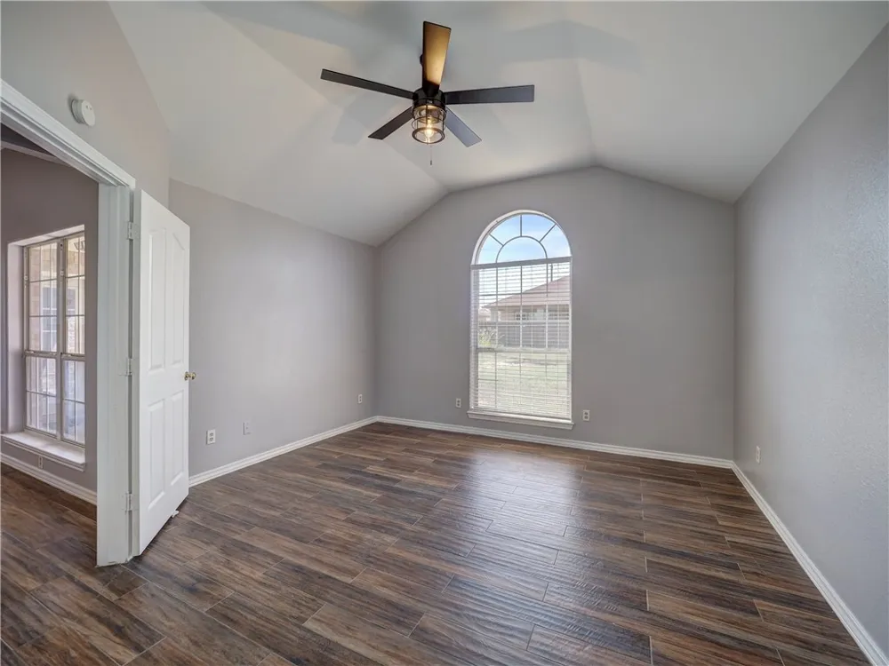 13905 Laffite Dr Corpus Christi, TX 78418