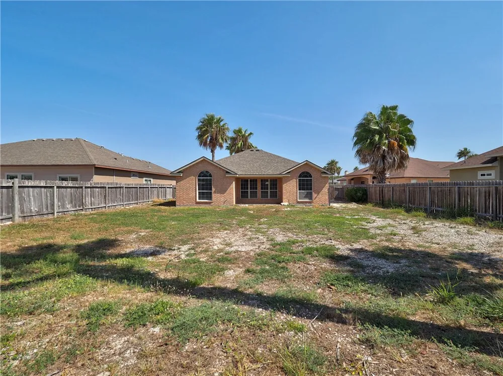 13905 Laffite Dr Corpus Christi, TX 78418