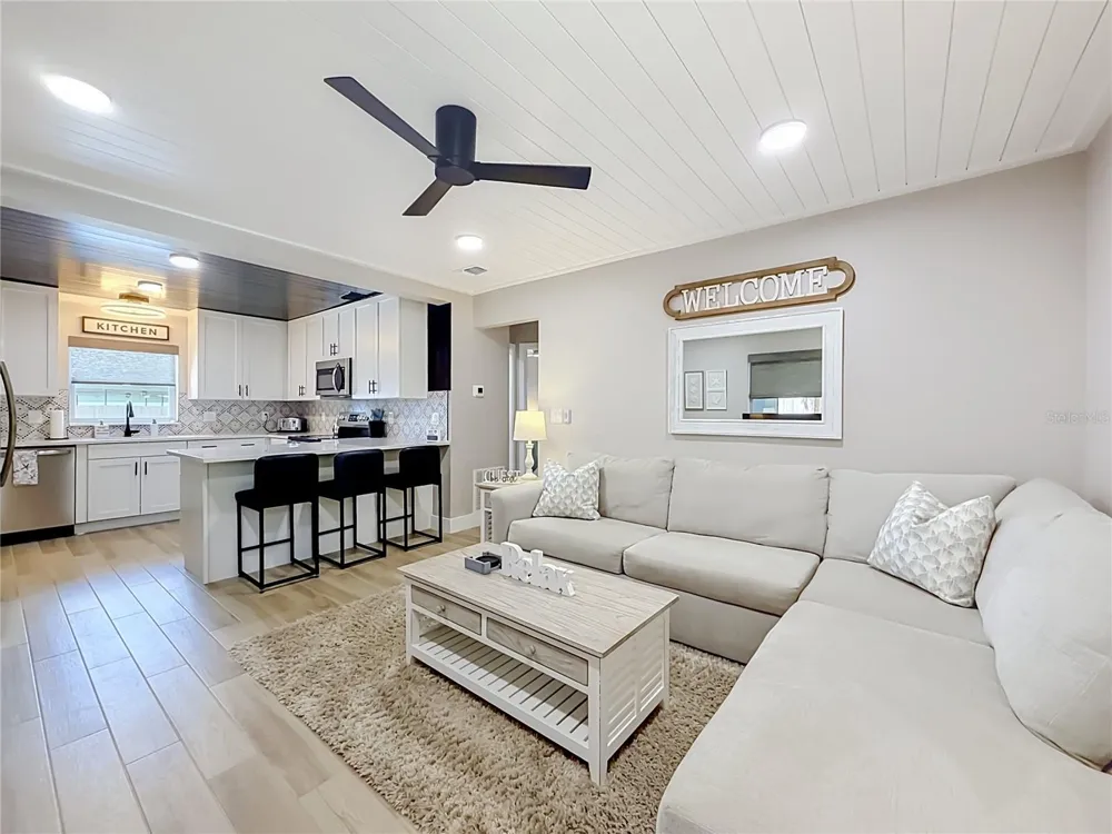 236 EMORY PLACE Orlando, FL 32804