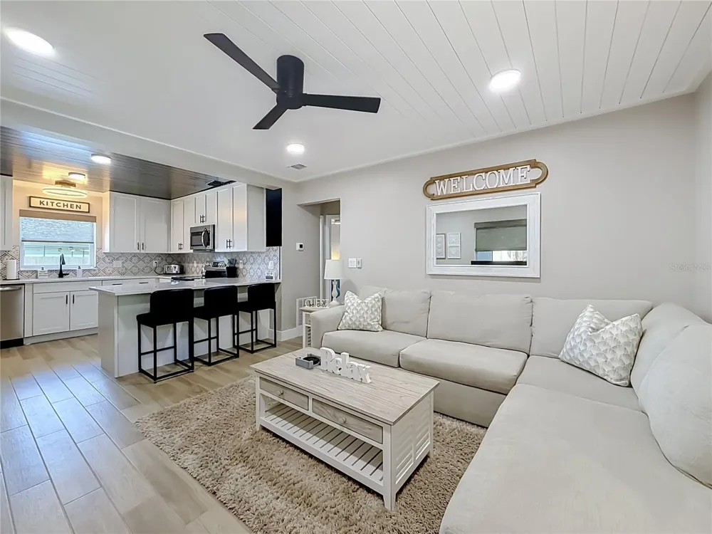 236 EMORY PLACE Orlando, FL 32804