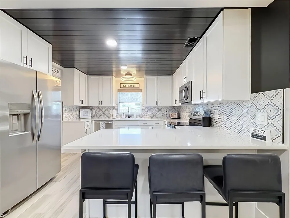 236 EMORY PLACE Orlando, FL 32804
