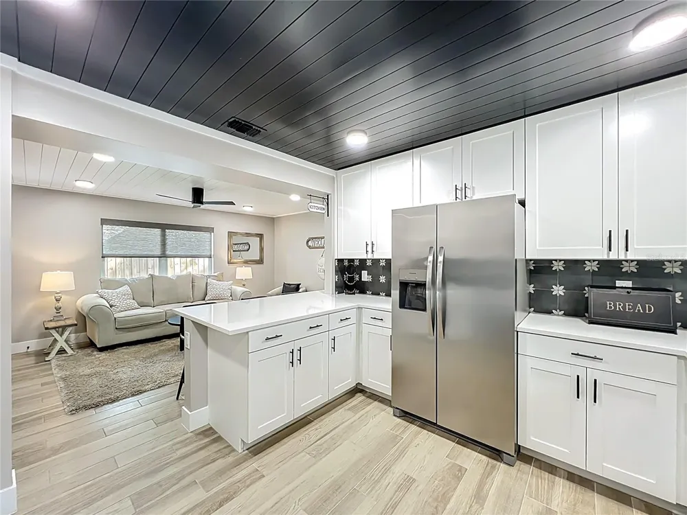 236 EMORY PLACE Orlando, FL 32804