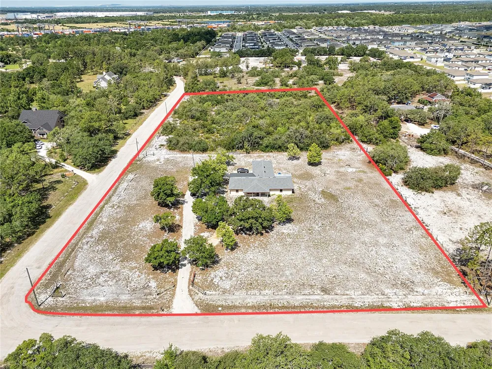 12 CHERRY BLOSSOM LANE Winter Haven, FL 33884