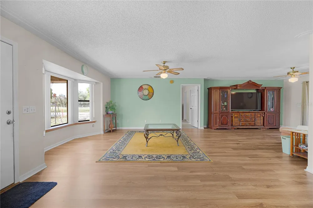 12 CHERRY BLOSSOM LANE Winter Haven, FL 33884