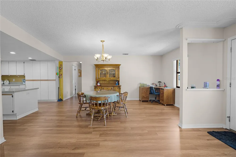 12 CHERRY BLOSSOM LANE Winter Haven, FL 33884