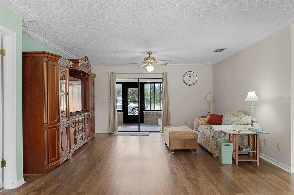 12 CHERRY BLOSSOM LANE Winter Haven, FL 33884