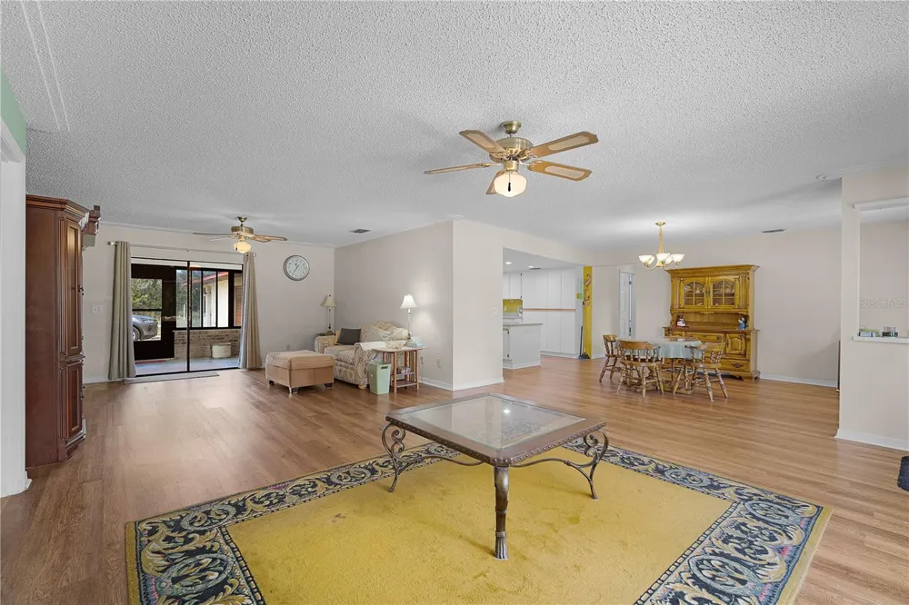 12 CHERRY BLOSSOM LANE Winter Haven, FL 33884