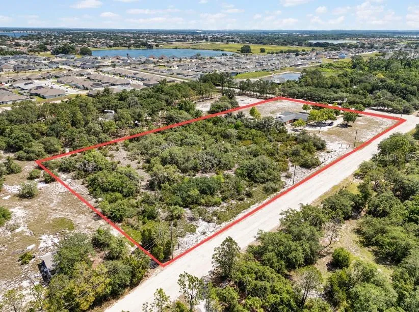 12 CHERRY BLOSSOM LANE Winter Haven, FL 33884