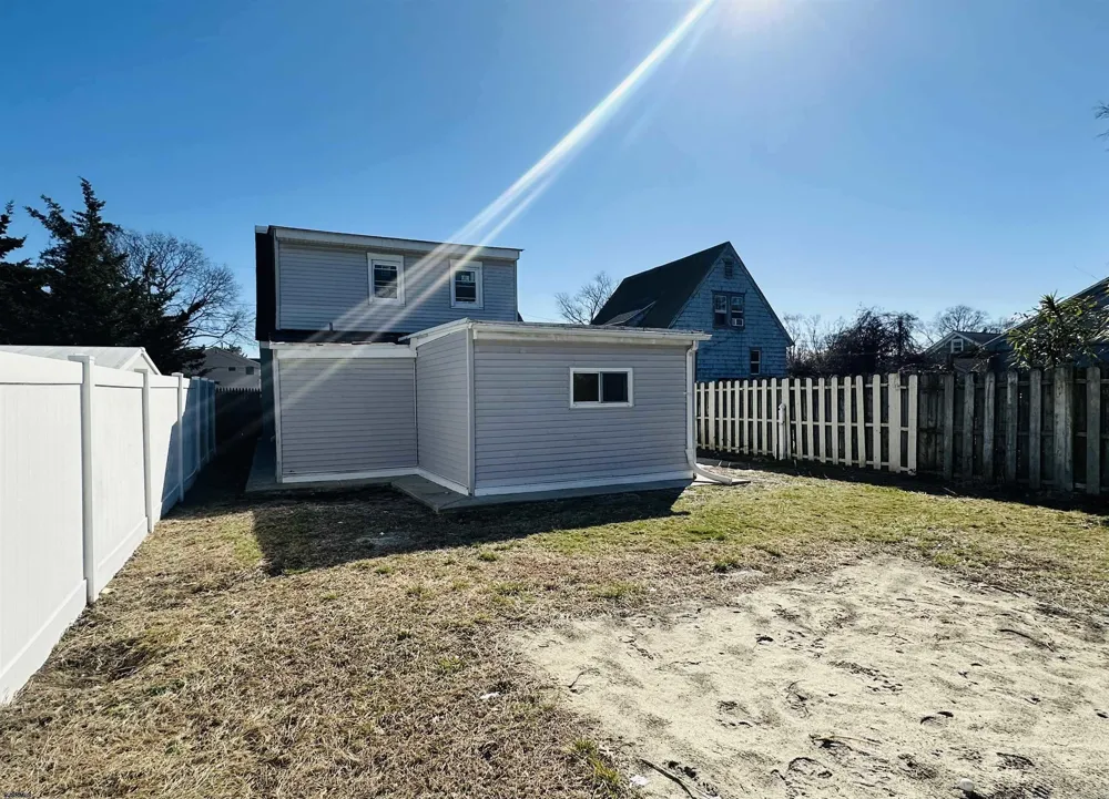 909 Faue Northfield, NJ 08225