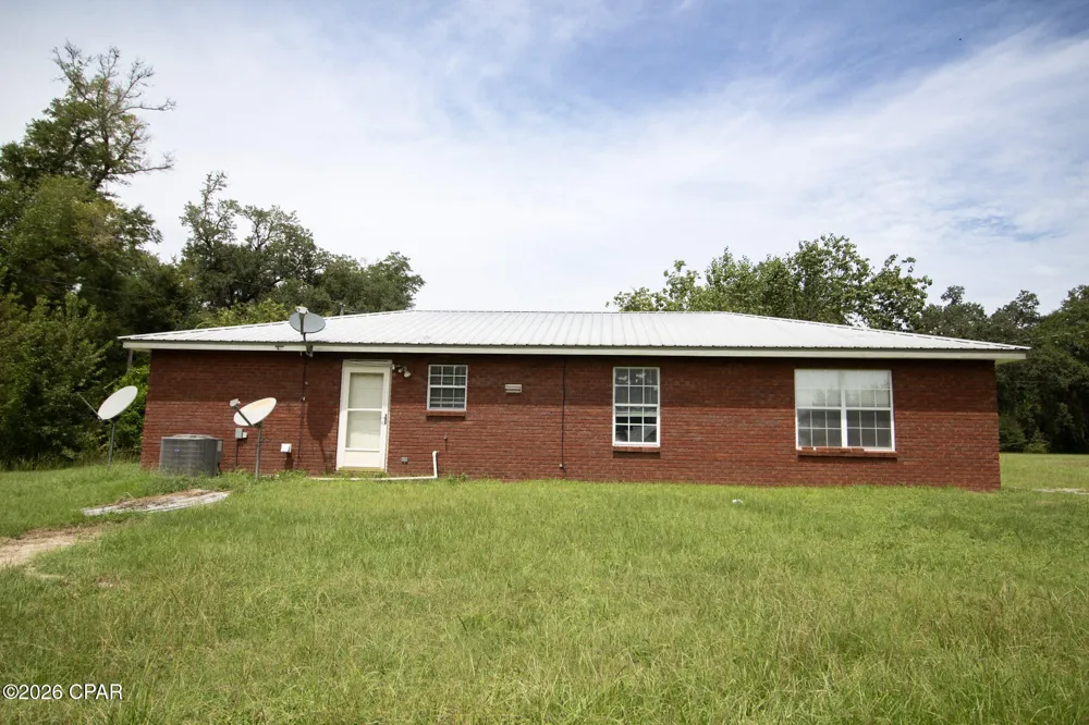 5403 Pollie Lane Greenwood, FL 32443