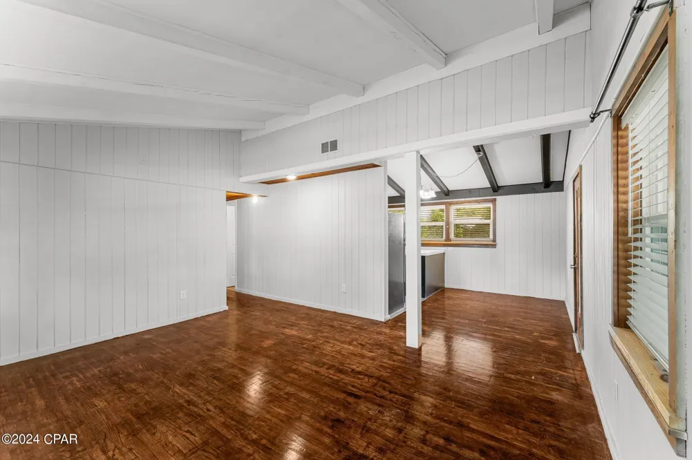 526 Bay Avenue Panama City, FL 32401
