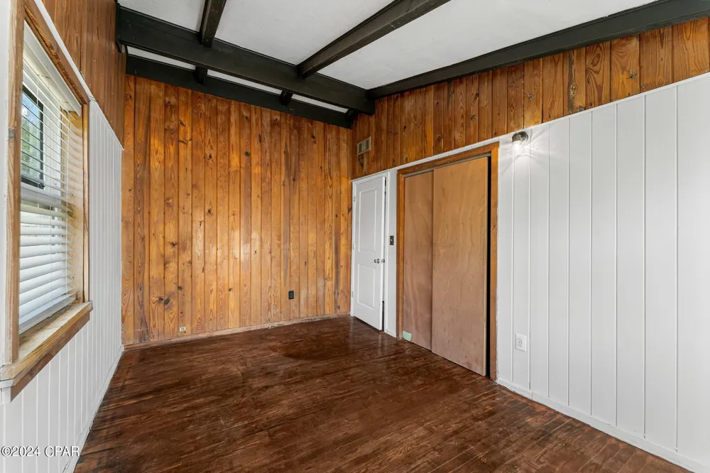 526 Bay Avenue Panama City, FL 32401