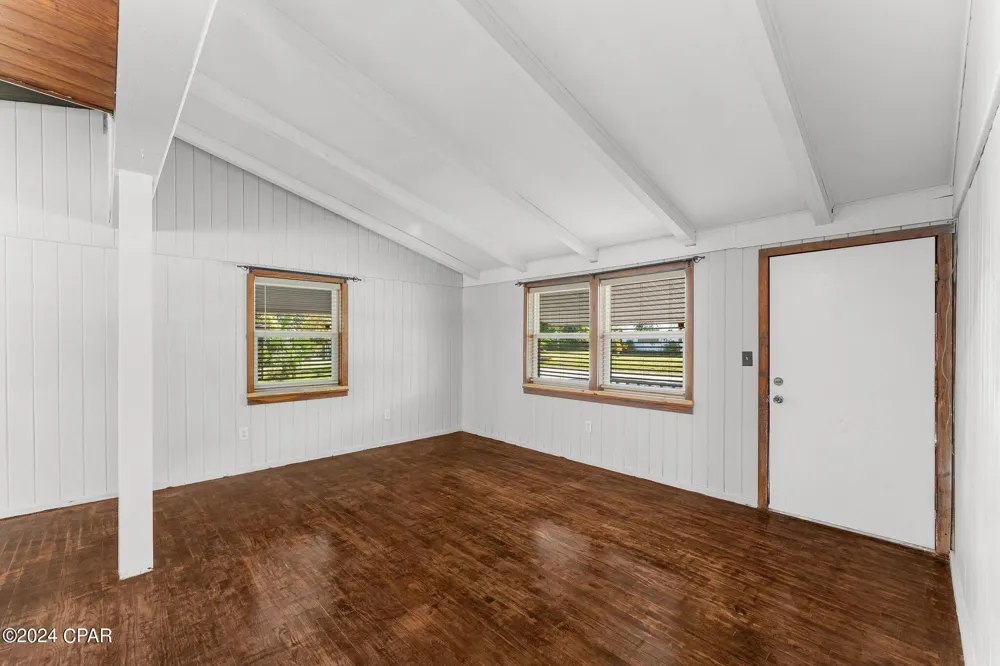 526 Bay Avenue Panama City, FL 32401