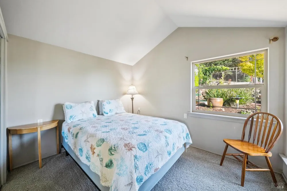 3384 Shoreline Highway Stinson Beach, CA 94970