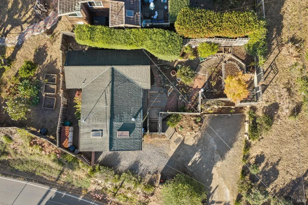 3384 Shoreline Highway Stinson Beach, CA 94970