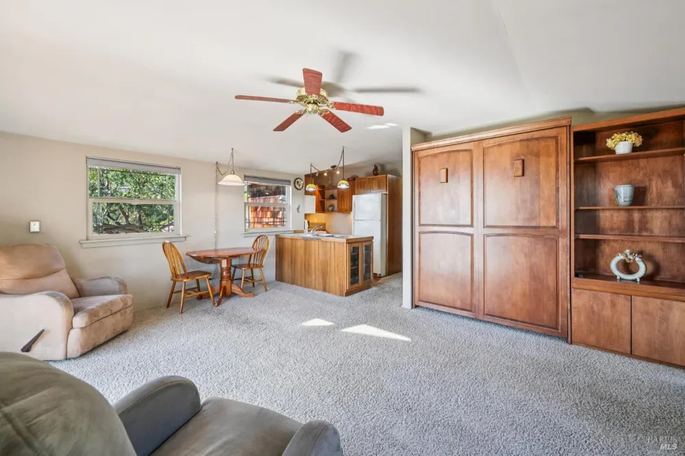 3384 Shoreline Highway Stinson Beach, CA 94970