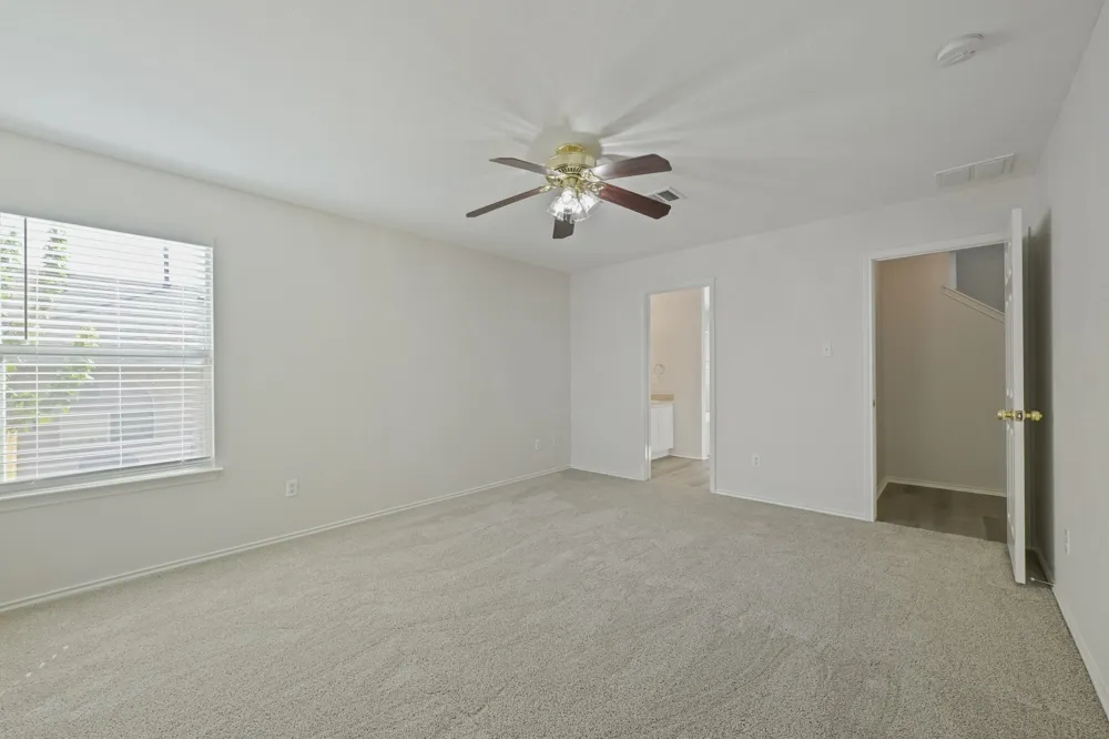 399 Paddington Drive Kyle, TX 78640
