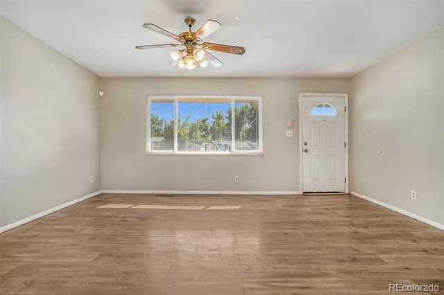 414 Maplewood Drive Colorado Springs, CO 80907